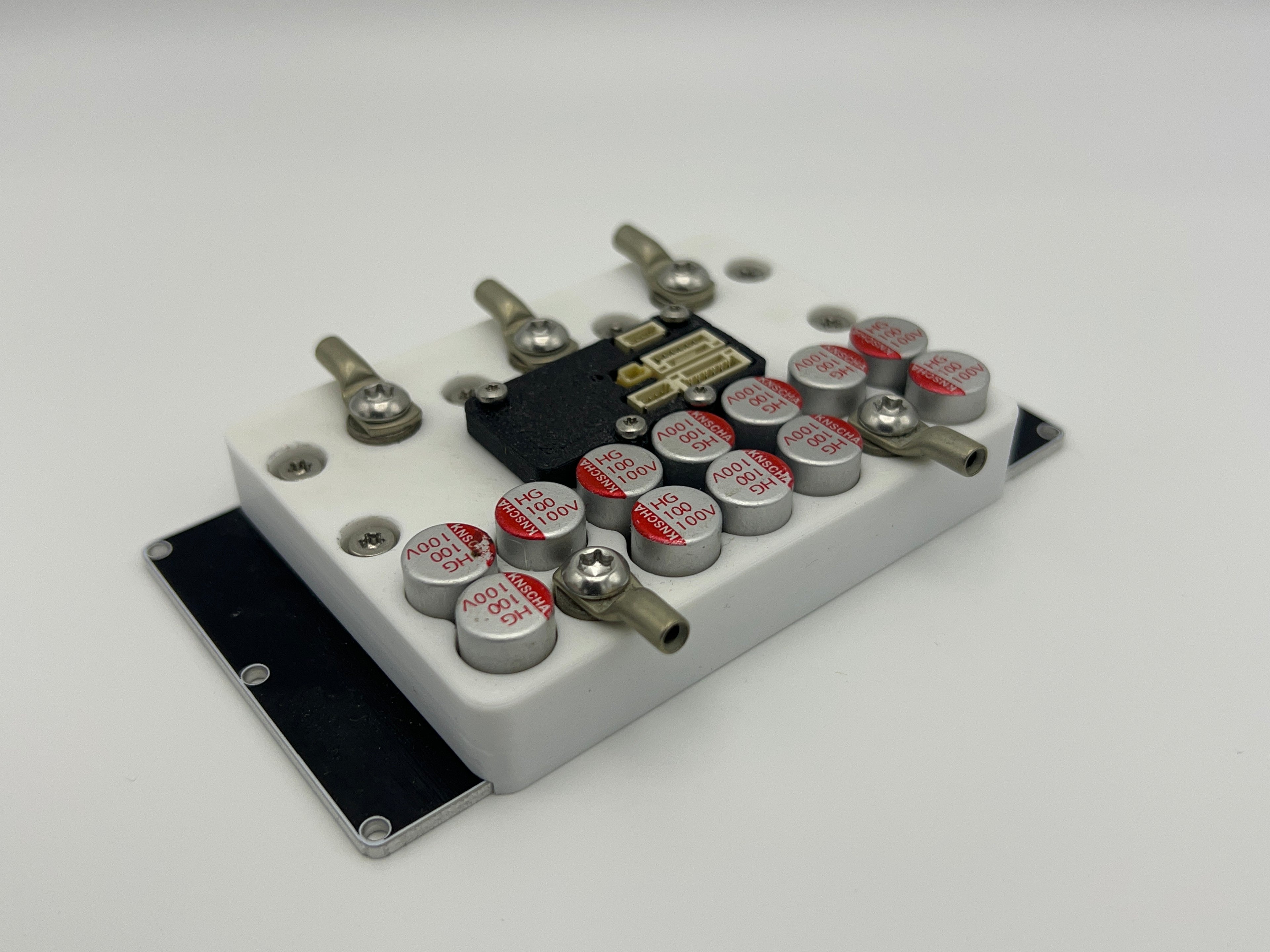 L-Compact